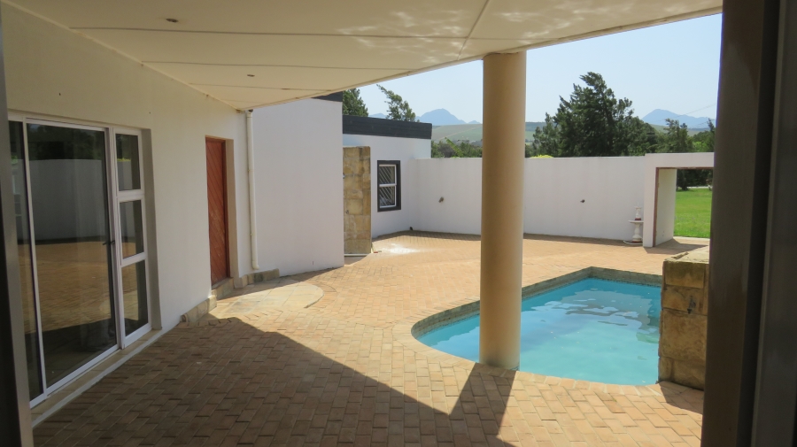 4 Bedroom Property for Sale in Firlands Western Cape